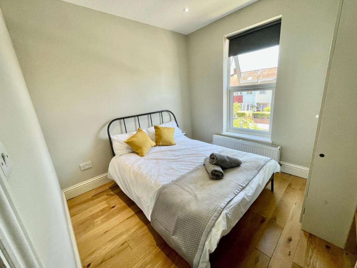 Cosy 1 Bedroom Flat! Londen Buitenkant foto